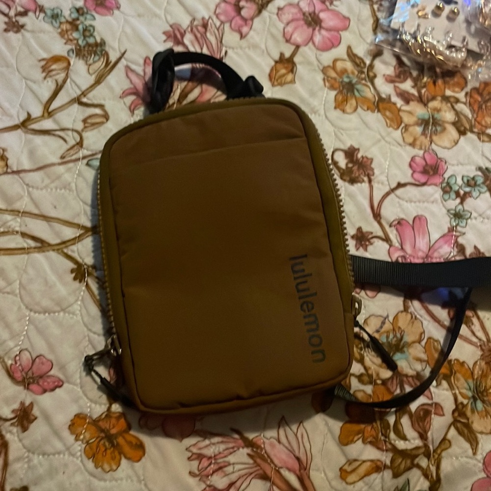 Lululemon crossbody bag